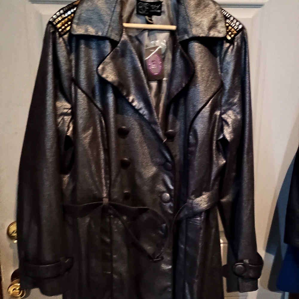 Women's Sharif Couture Rain Coat